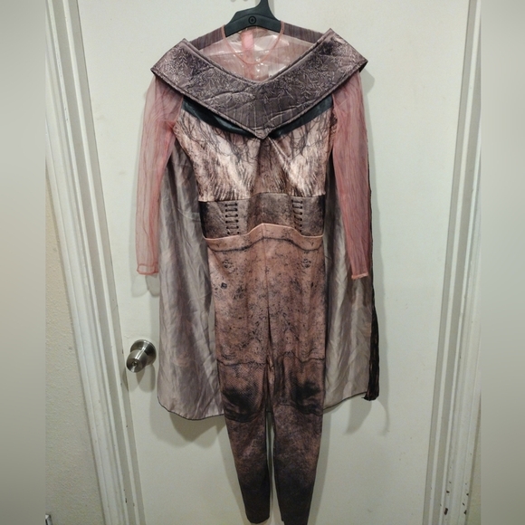 Disney Descendants 3 Girl's Audrey Costume Size 10-12 Halloween Dress Up Cosplay - Picture 1 of 8